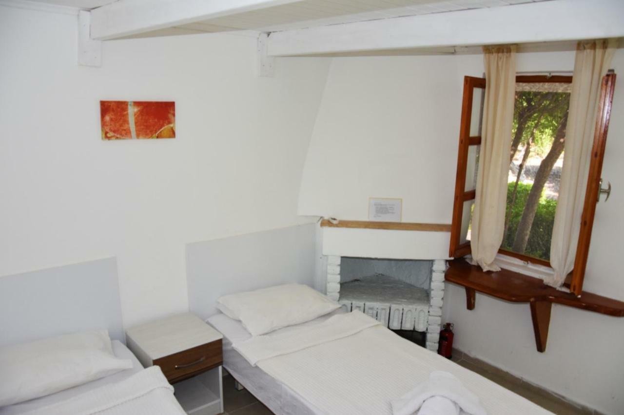 בודרום Myndos Bed & Breakfast מראה חיצוני תמונה